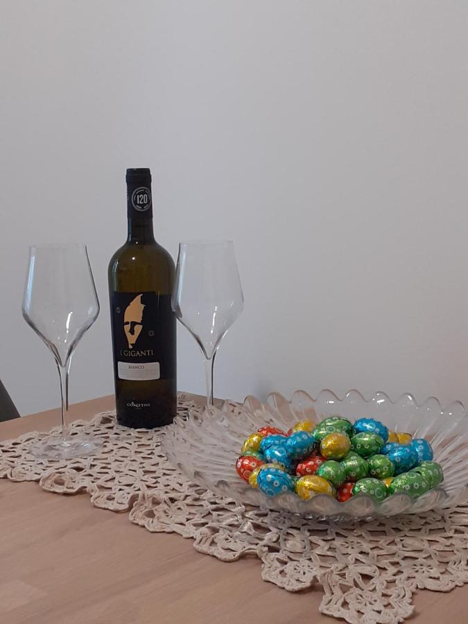 B&B Pascal Cagliari Luaran gambar